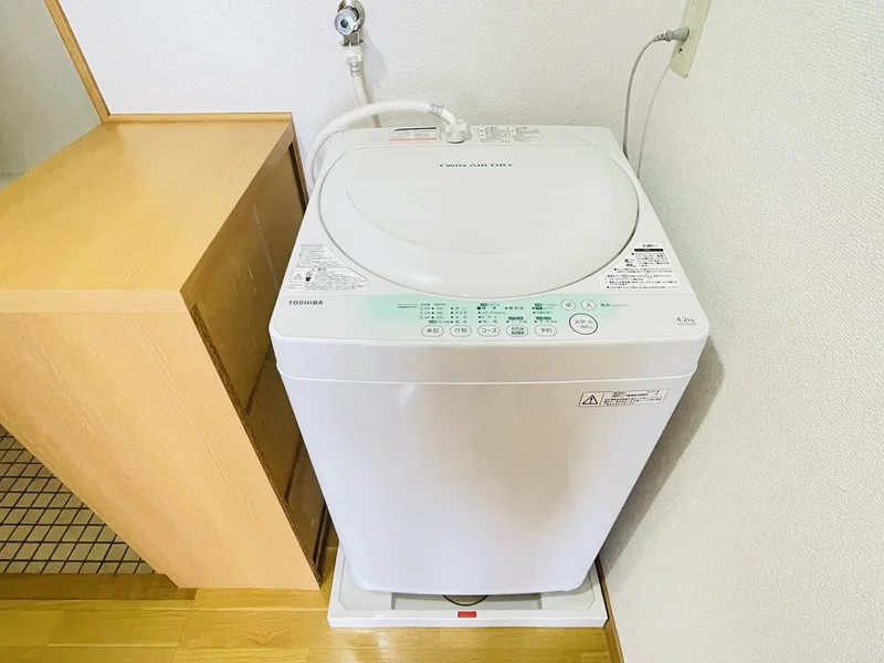 洗濯機は室内に設置しております♪入居後すぐにご利用が可能です(^^♪タオル1式分もご用意しております☆彡