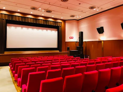 あつぎのえいがかんkikiまで徒歩8分