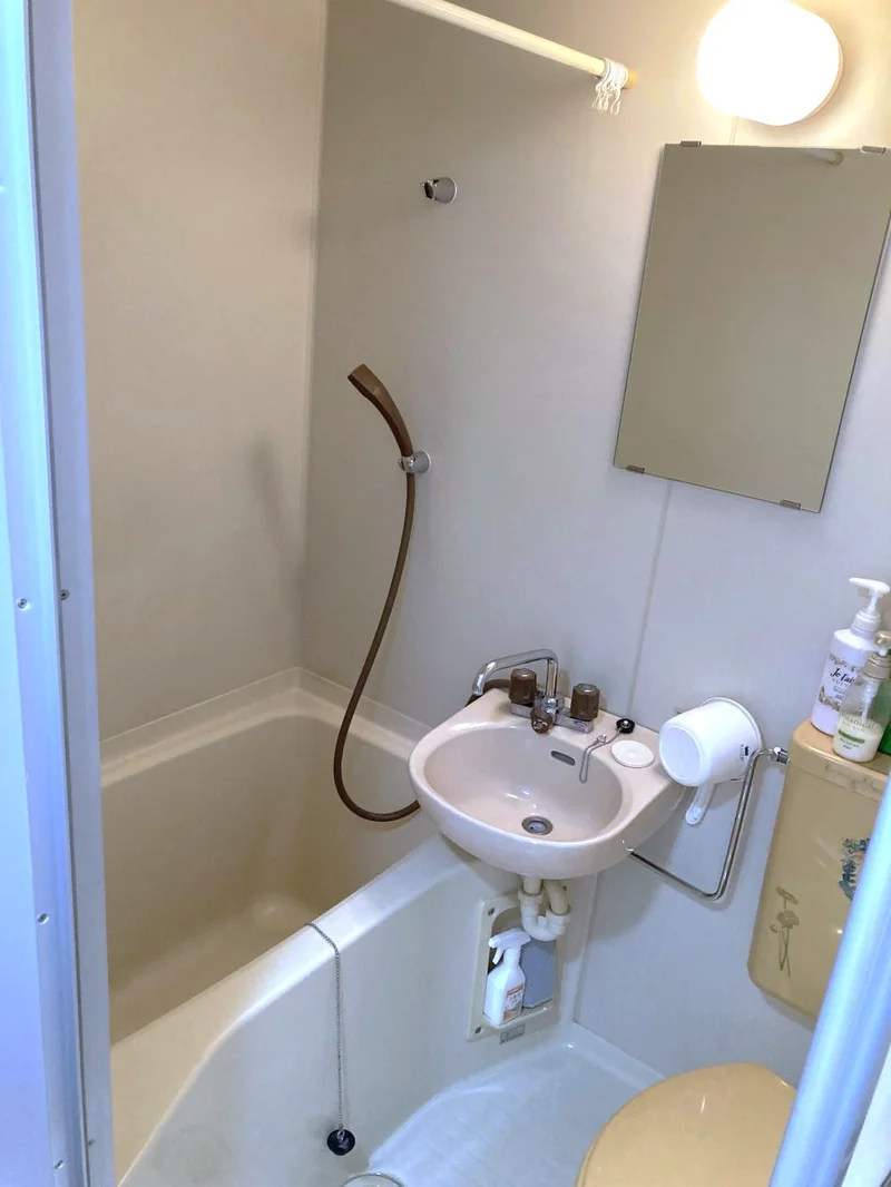 シャンプーやコンディショナーボディーソープなど多数の備品あり！