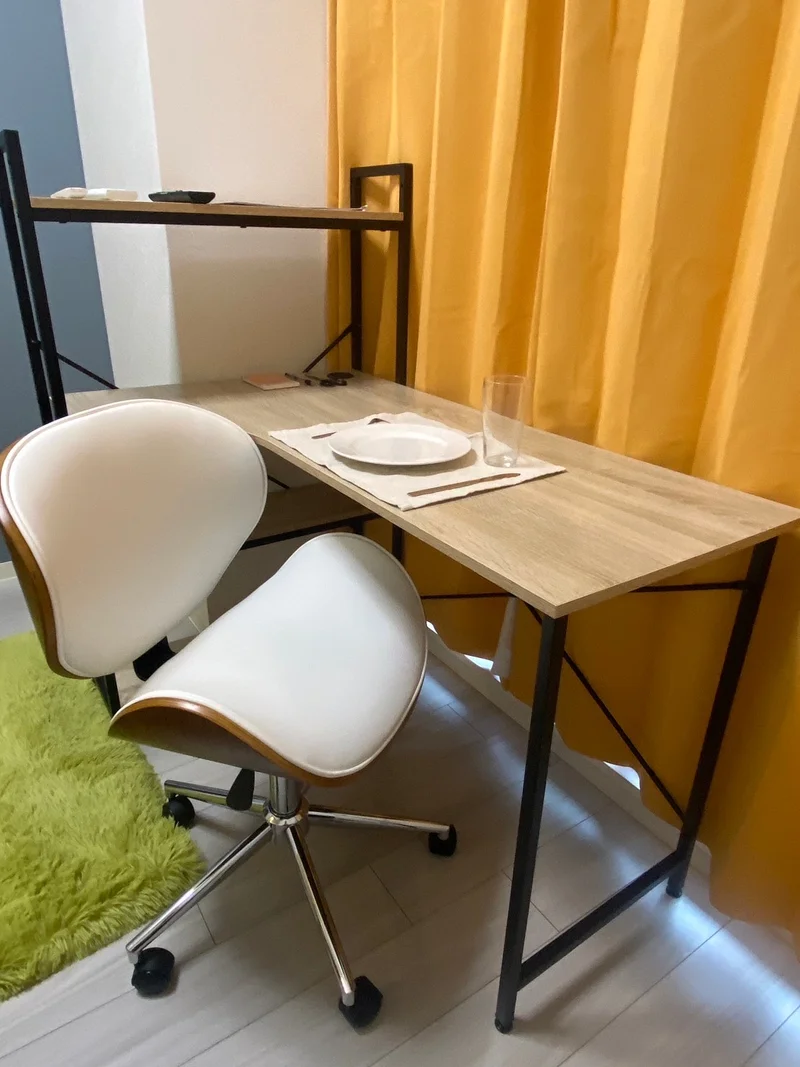 お仕事にも♪デスク付き♪