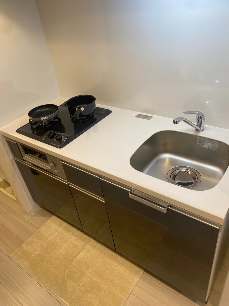 2口ガスコンロ付きで料理好きにはたまりません♪