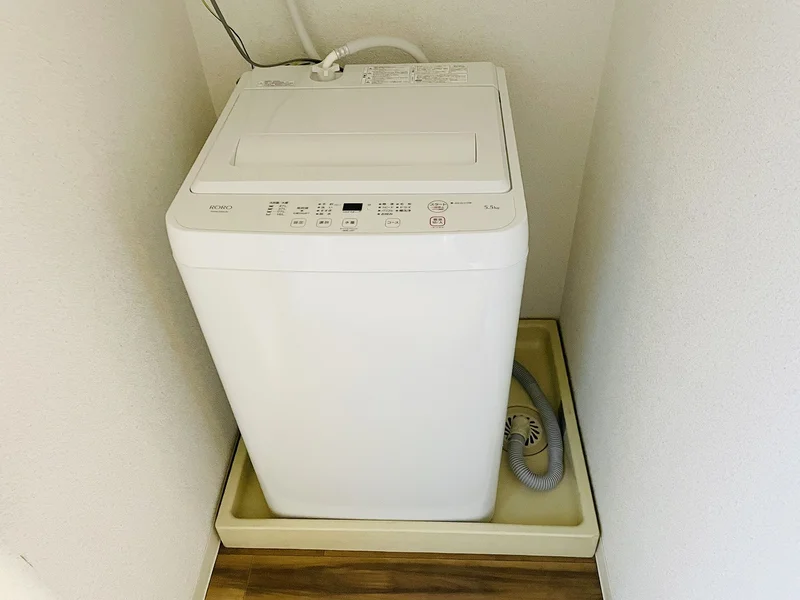 洗濯機は室内に設置しております♪入居後すぐにご利用が可能です(^^♪タオル1式分もご用意しております☆彡