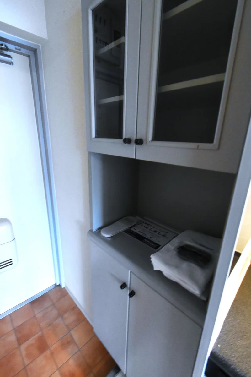 シューズボックスありで靴など収納有！　リフォーム中の滞在でも収納できて便利！