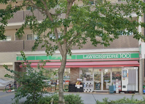 ローソンストア100 浅間町店　徒歩3分