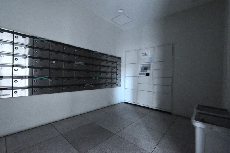 宅配ボックス・郵便受け有　郵送物受け取り可能！宅配ボックスは事前にカードキーの受け取り必要！