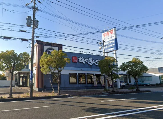 焼肉きんぐ 八代店まで車で13分