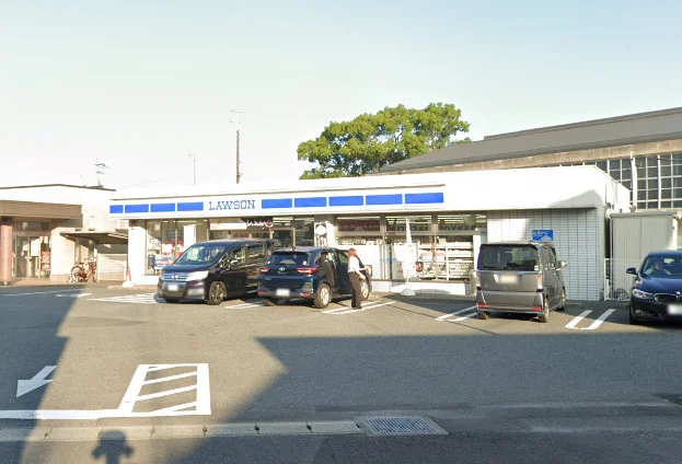 ローソン八代高田店　徒歩6分
