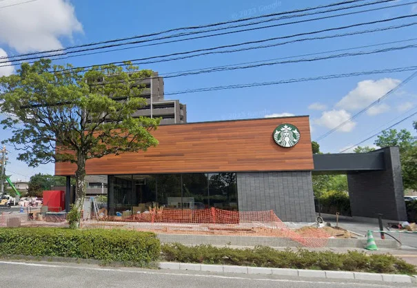 スターバックスコーヒー 八代北の丸店まで車で10分