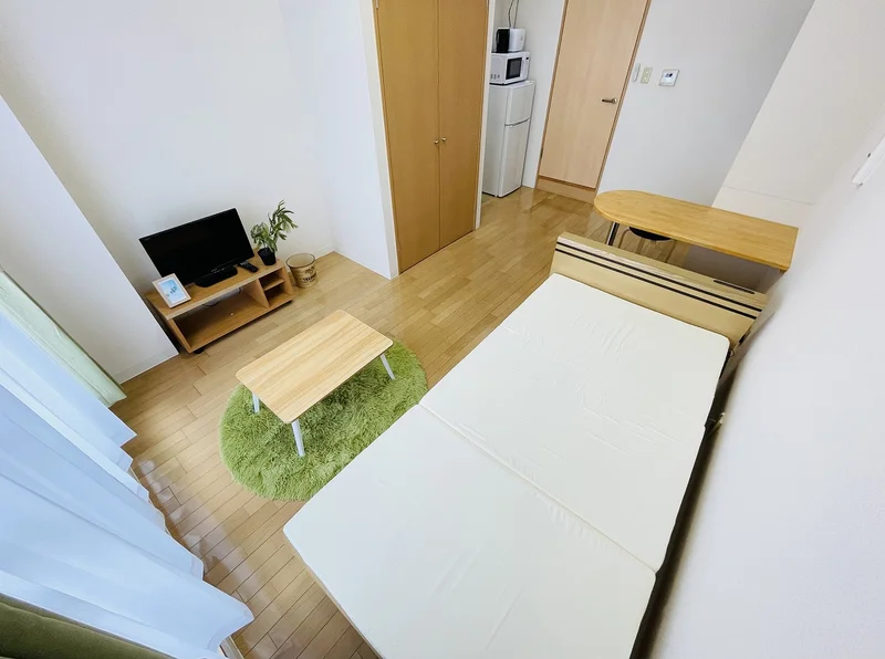 ベッドもコンセント付♪持ち込み可能なので自分好みのお部屋にできます♪♪