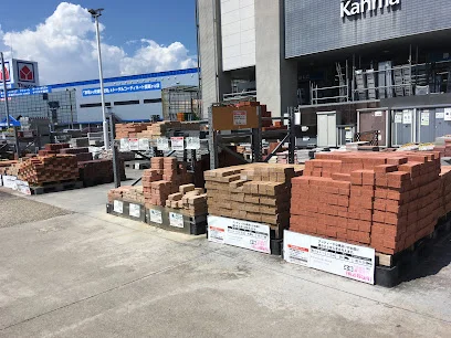 DCM 鈴鹿店まで車で14分