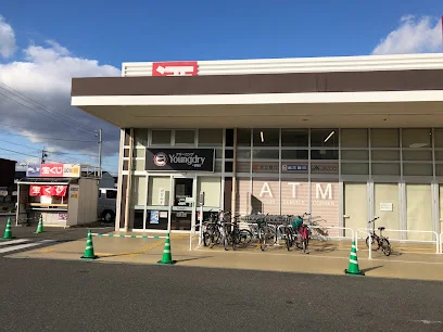 ヤングドライ+plus 住吉店まで車で5分