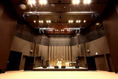 鈴鹿 VOICE HALL （ 鈴鹿コミュニティー）まで車で5分