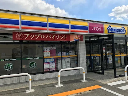ミニストップ 鈴鹿庄野町店まで徒歩5分