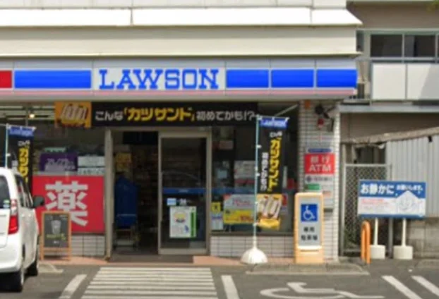 ローソン 岡山厚生町一丁目店　徒歩４分