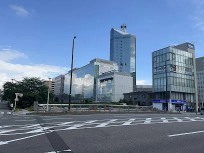 タワー111まで徒歩9分