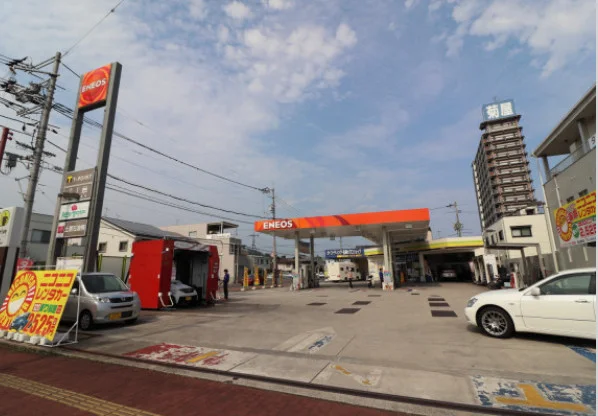 ENEOS ロ－ズガーデン東町 (土居石油)まで徒歩８分