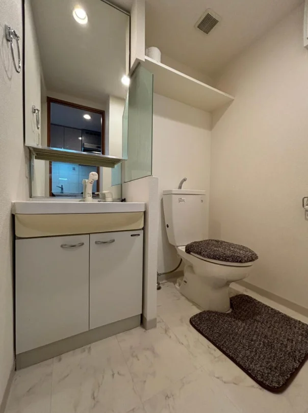 ウォシュレット付き♪きれいな水回り♪