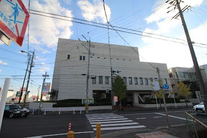 （公社）三重県医師会まで徒歩8分