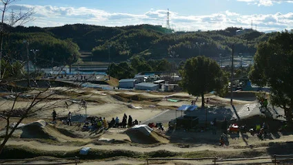 GONZO PARKまで車で8分