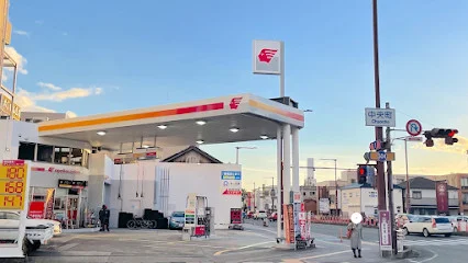 apollostation 桑名 SS (ナヤデン)まで車で9分