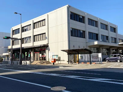 桑名郵便局まで車で9分