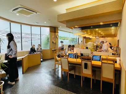 回転すしまんまん城東店まで車で5分