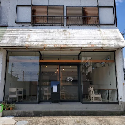 POLLOCK COFFEEまで徒歩2分