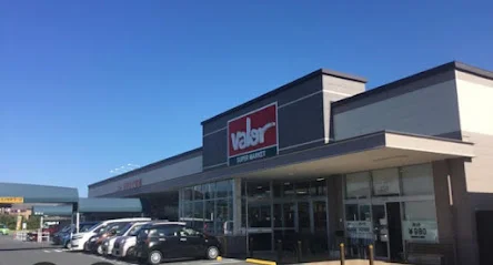 スーパーマーケットバロー別名店まで車で5分