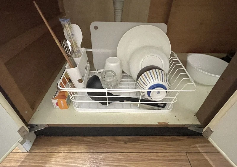 【キッチン画像】草津駅前(滋賀)ウィークリーマンションでは、冷蔵庫や電子レンジ・ケトル・炊飯器などもご用意しております(*'ω'*)