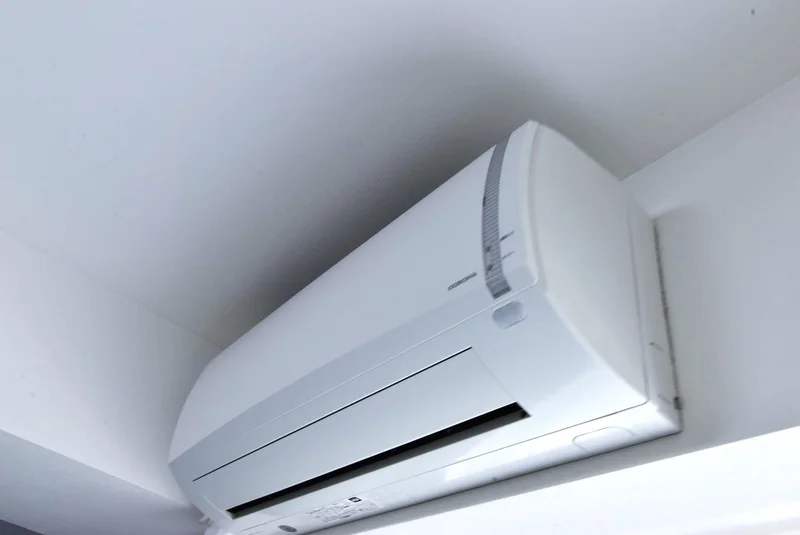 エアコン暖房付で室内環境を調整！