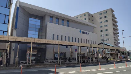 横浜銀行 追浜支店まで徒歩6分