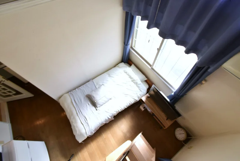 Kマンスリー弘前大学医学部付属病院前（弘前天満宮前） 101・1K-【角