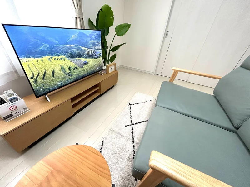 おしゃれなコーヒーテーブルつき