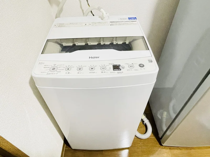 洗濯機は室内に設置しております♪入居後すぐにご利用が可能です(^^♪タオル1式分もご用意しております☆彡