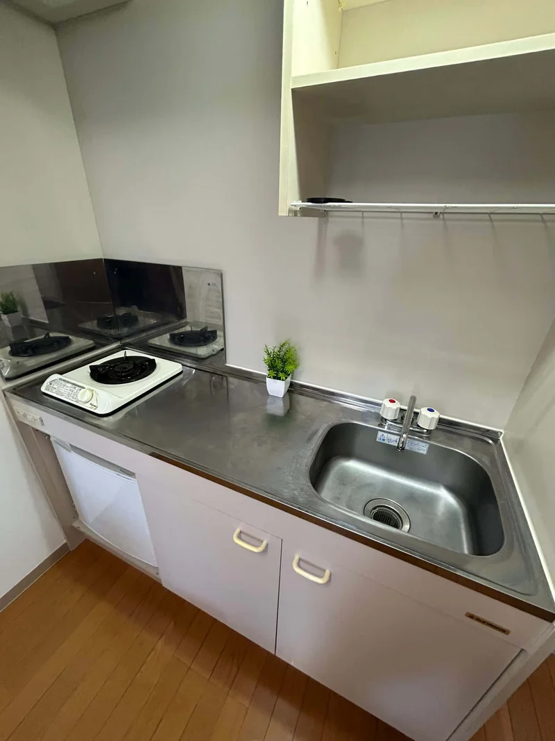 ガスコンロ付きのキッチンです♪