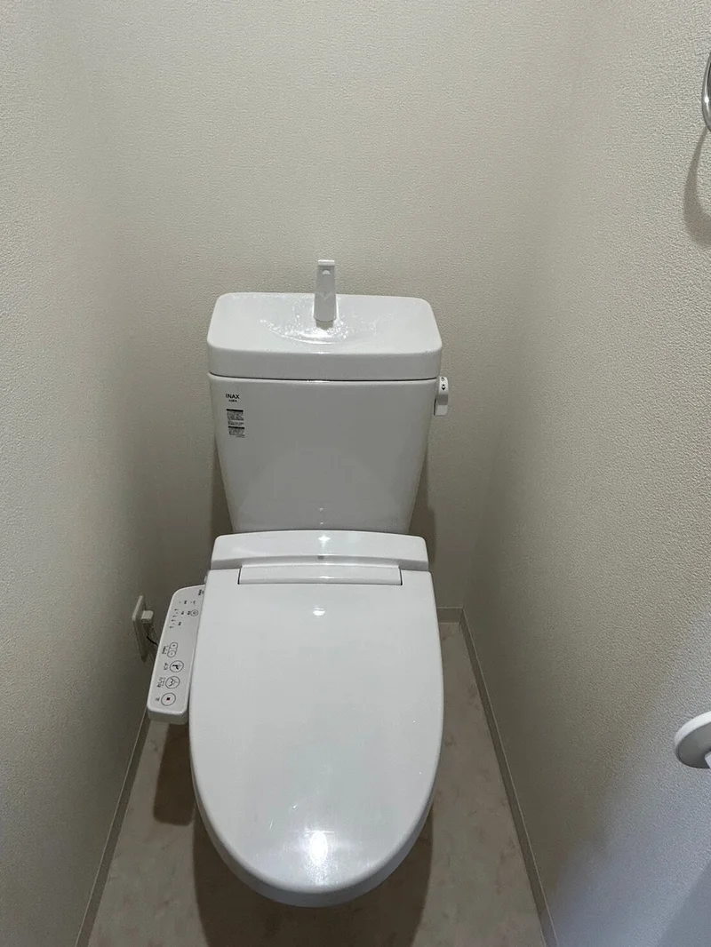 ウォシュレット付き♪