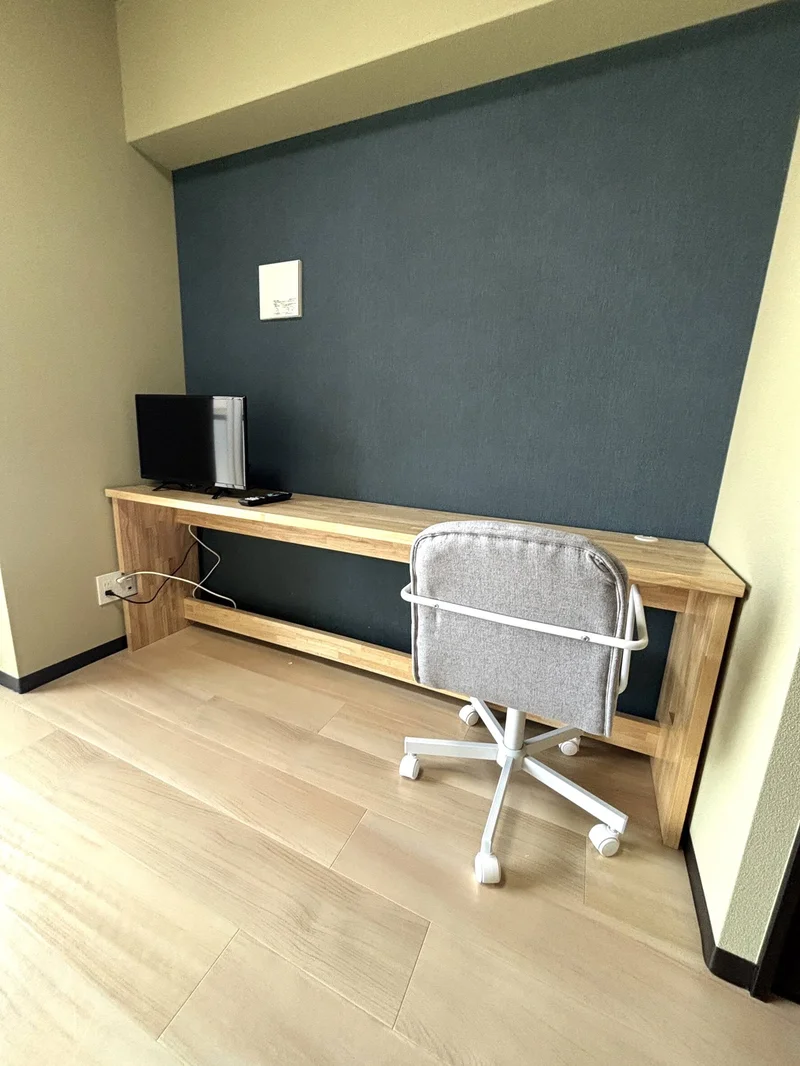 デスク・チェアも完備♪お仕事に♪