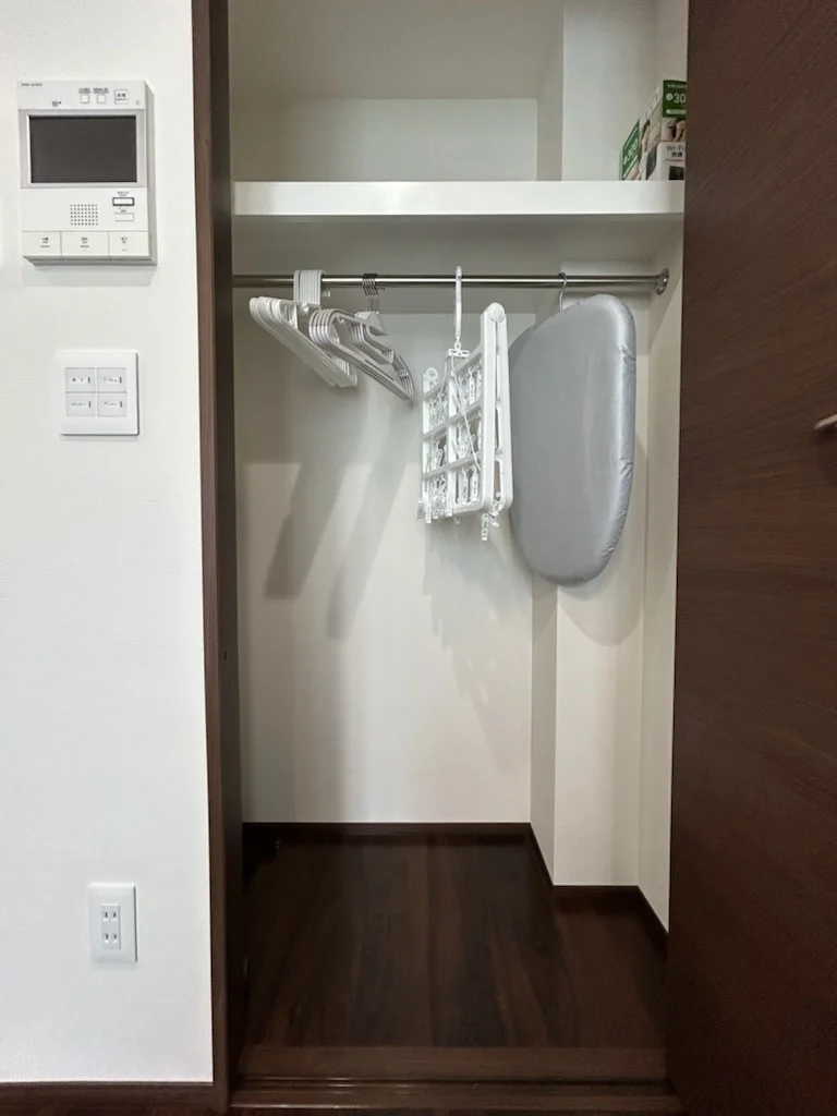 ※炊飯器・鍋フライパン・掃除機・アイロン・空気清浄機・HDD・ブルーレイレコーダーは現在設置しておりません。