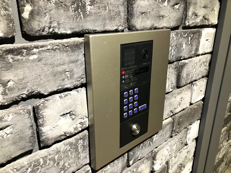 オートロック付き　セキュリティ対策がされていて　女性や法人様にも安心してご利用いただけます。