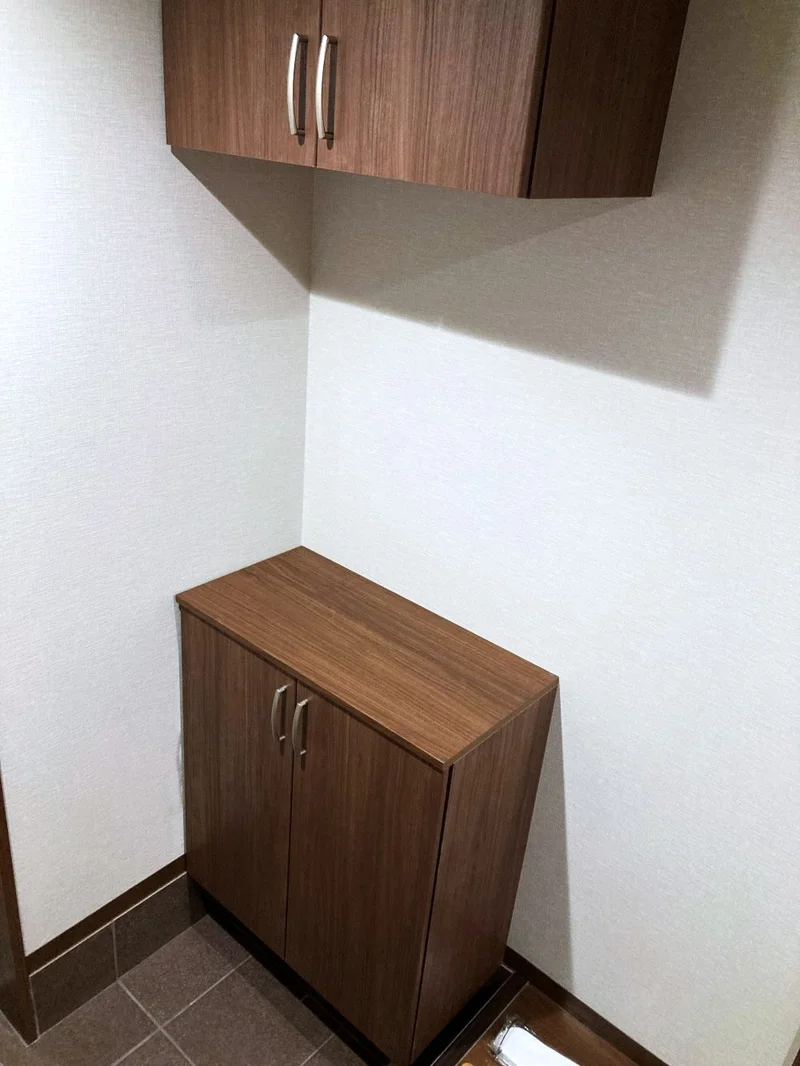 シューズボックスあり　長期の滞在になっても靴など収納いただけて便利です。