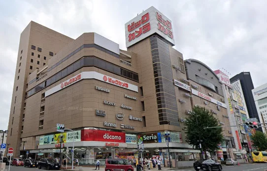 ビックカメラ 名古屋駅西店まで車で９分、2.0ｋｍ